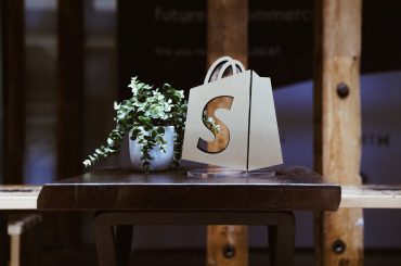 Shopify Pricing Modelle in der Übersicht. Finden Sie heraus: was kostet Shopify?